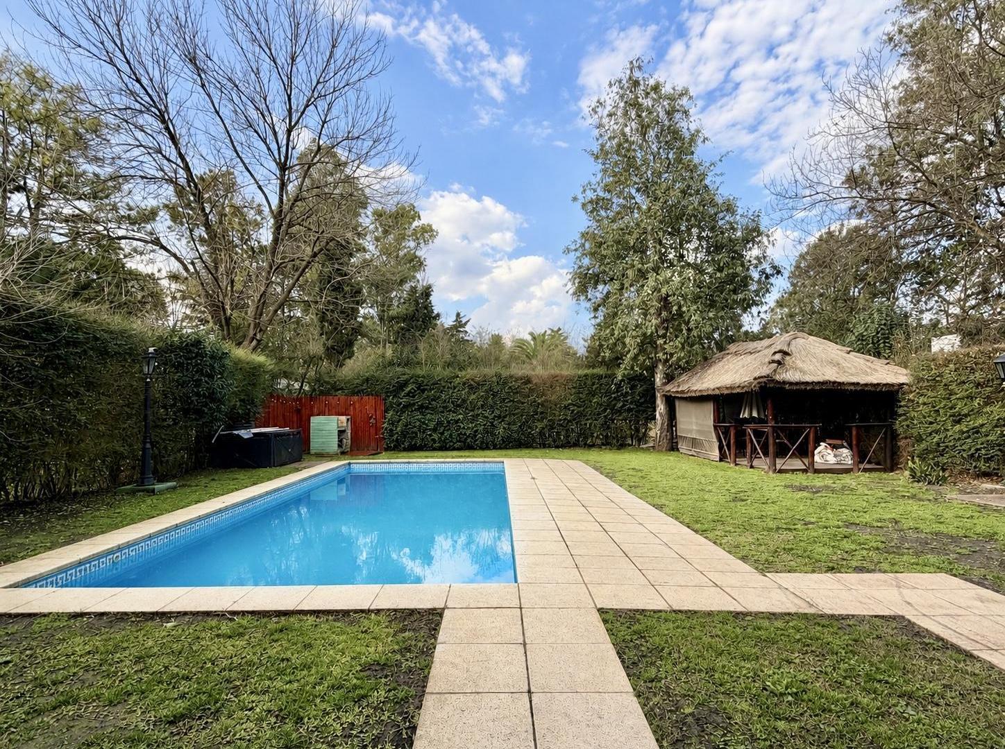 Foto de Casa en venta Barrio Links La Union Ezeiza, imagen 2