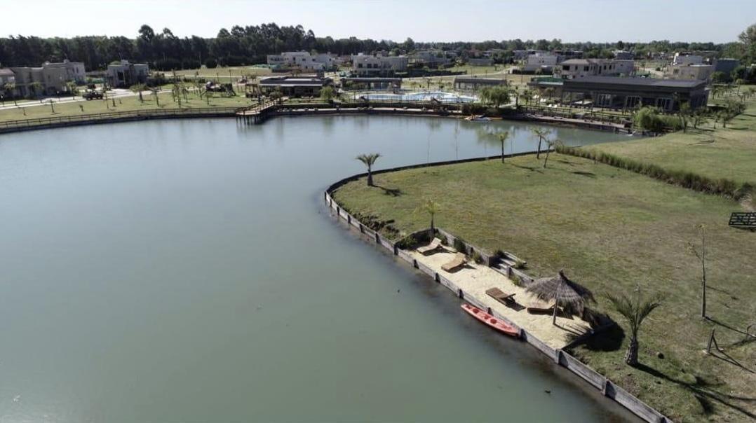 Foto de Lote en venta barrio Lagos de Canning, imagen 3