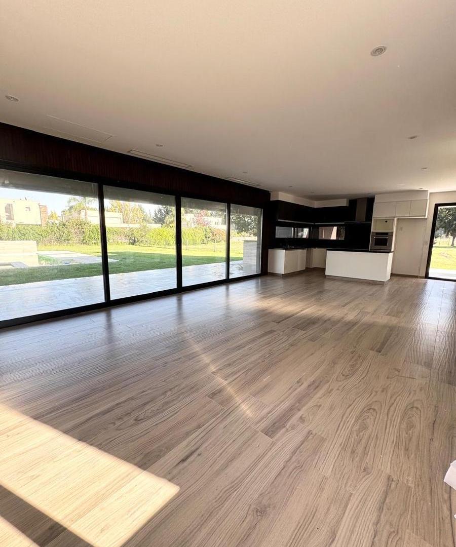 Foto de Casa en venta barrio el Rebenque Canning, imagen 3