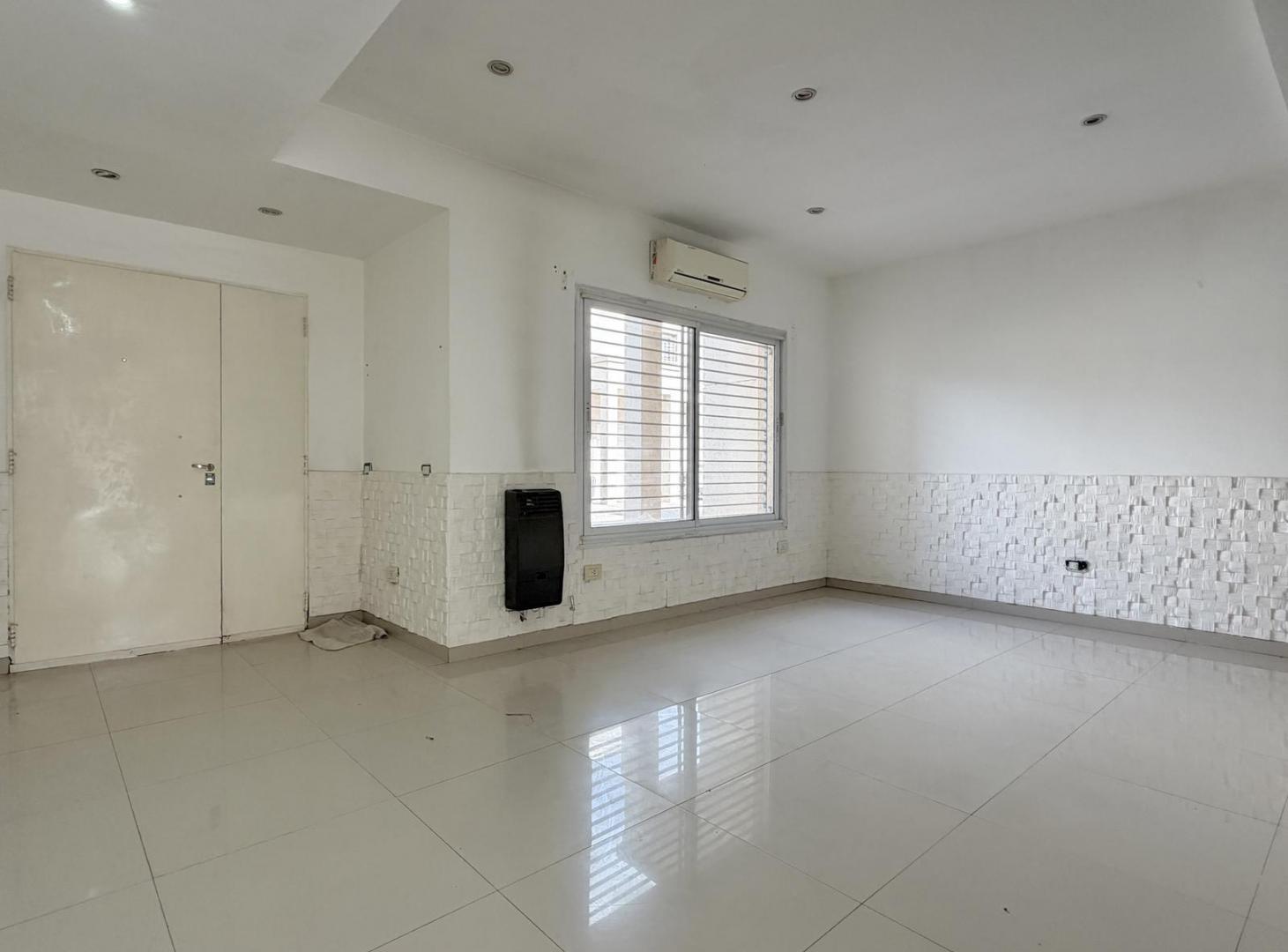 Foto de Departamento duplex en venta Canning Ezeiza- Apto credito, imagen 2