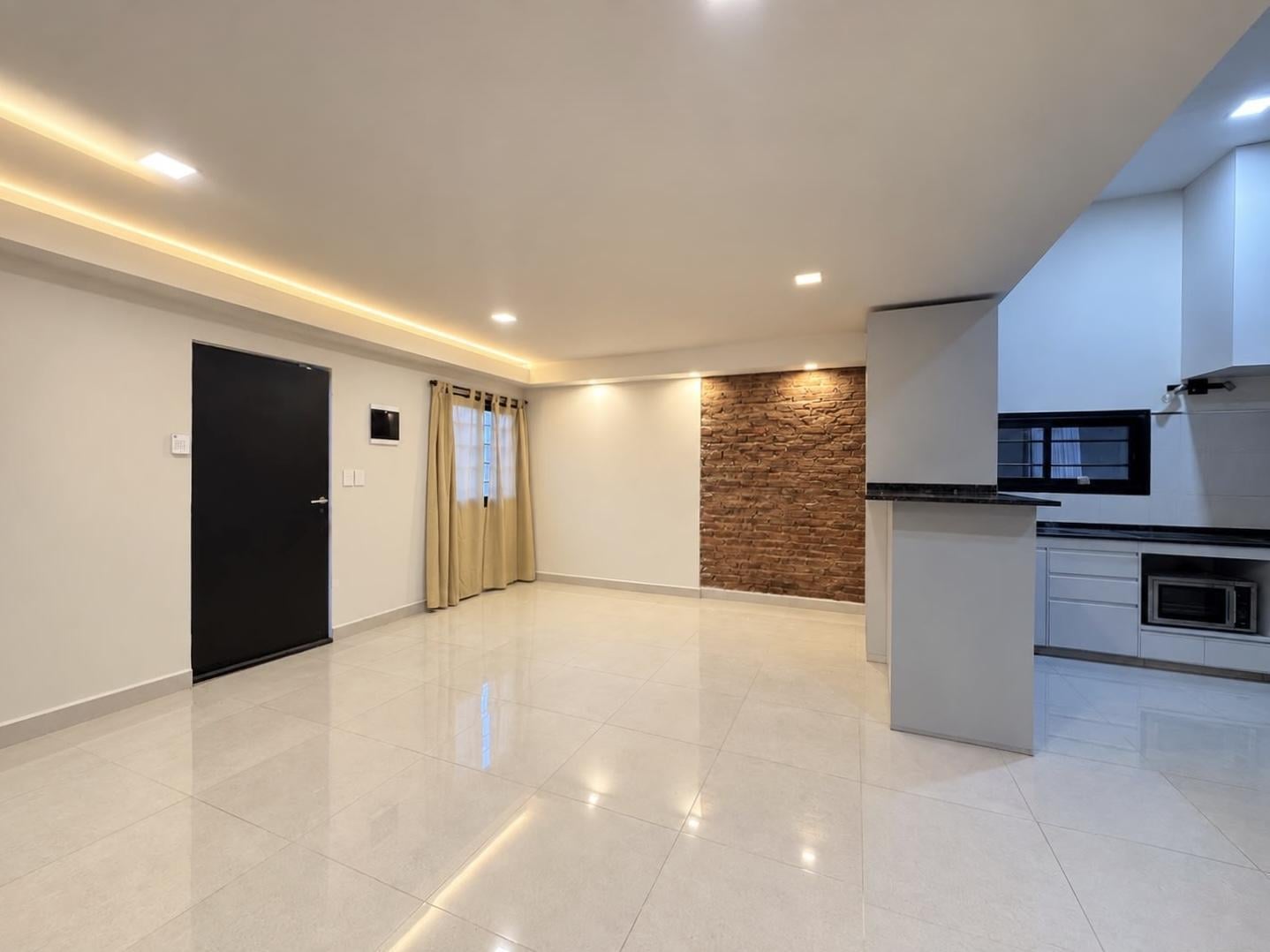 Foto de Casa en venta en Ezeiza con escritura, imagen 2