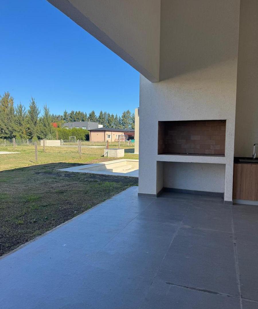 Foto de Casa en venta Barrio Fincas del Alba Canning, imagen 3