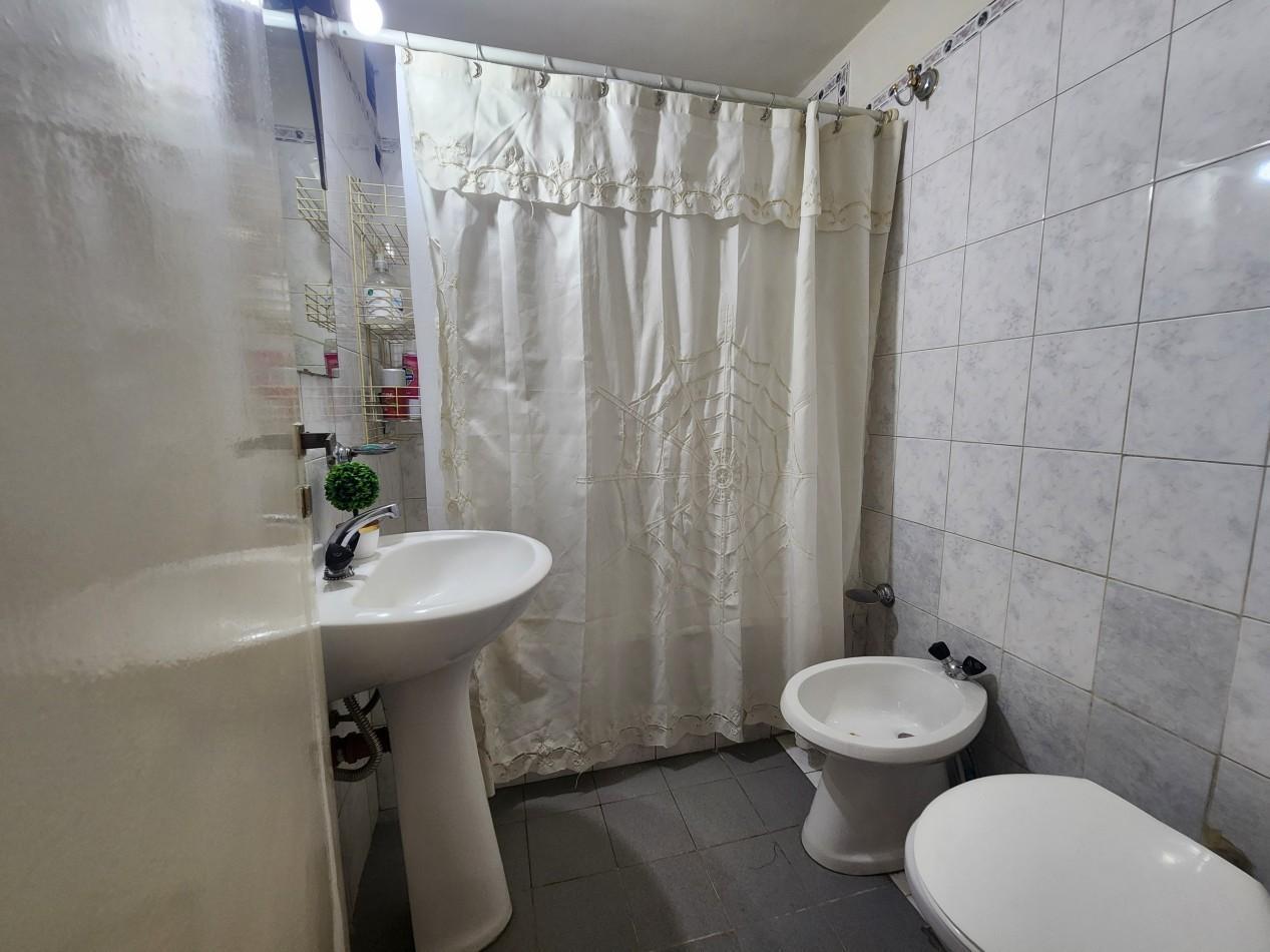 Foto de Departamento 2 Dorm Frente a Plaza Colon! AMOBLADO, imagen 5