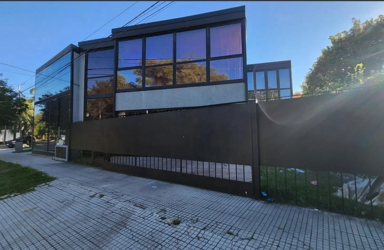 Local Comercial de Gran Escala en Alquiler - Av. Spilimbergo al 3500, Cordoba. 5