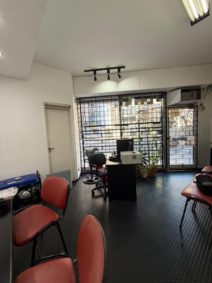 Foto de local en la esquina, excelente ubicación, 36m, con sótano., imagen 3