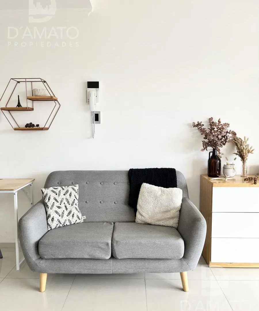 Departamento en Monte Castro 3