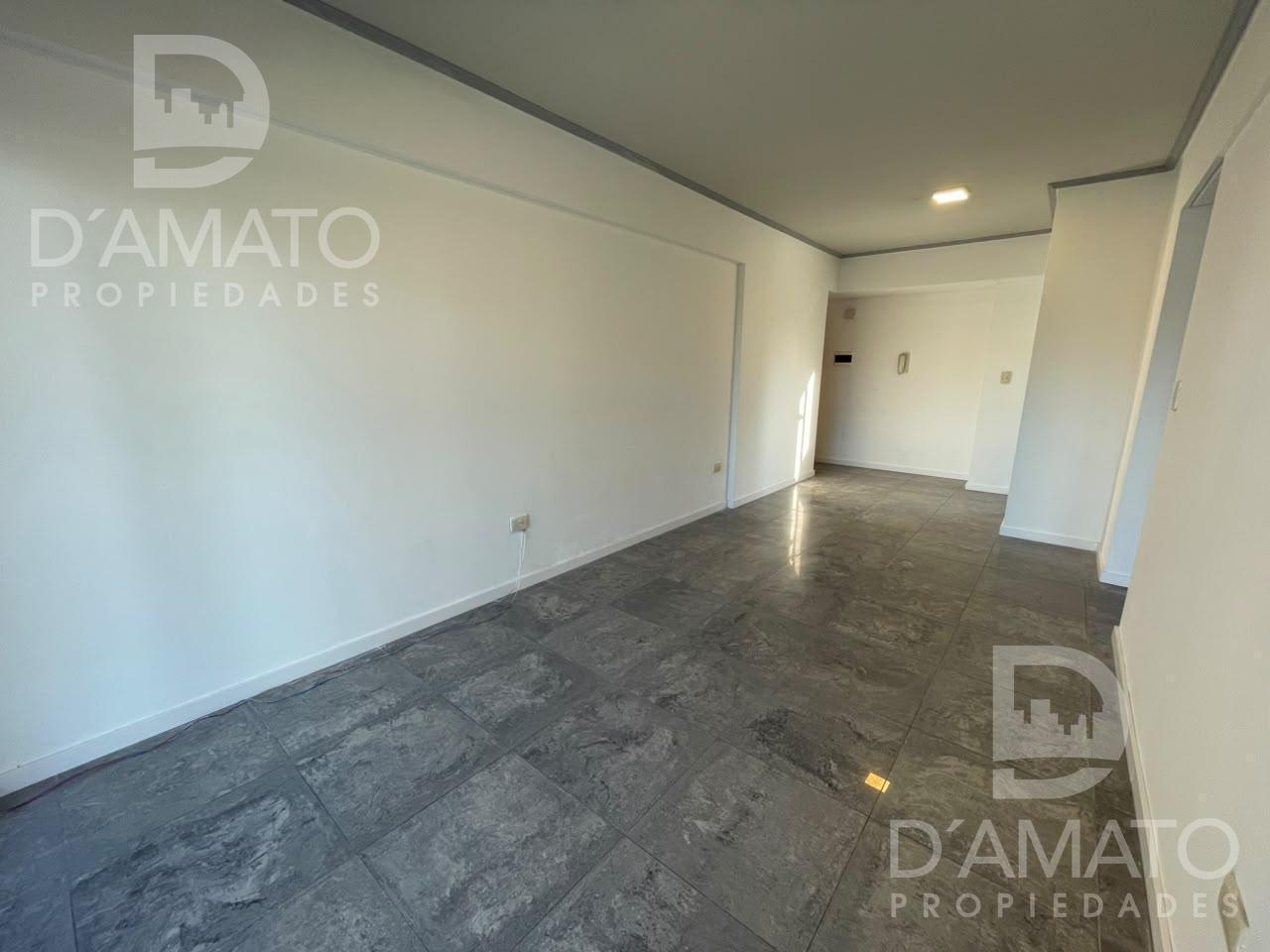 Foto de Amplio y luminoso departamento 2 ambiente con gran balcón al, imagen 3