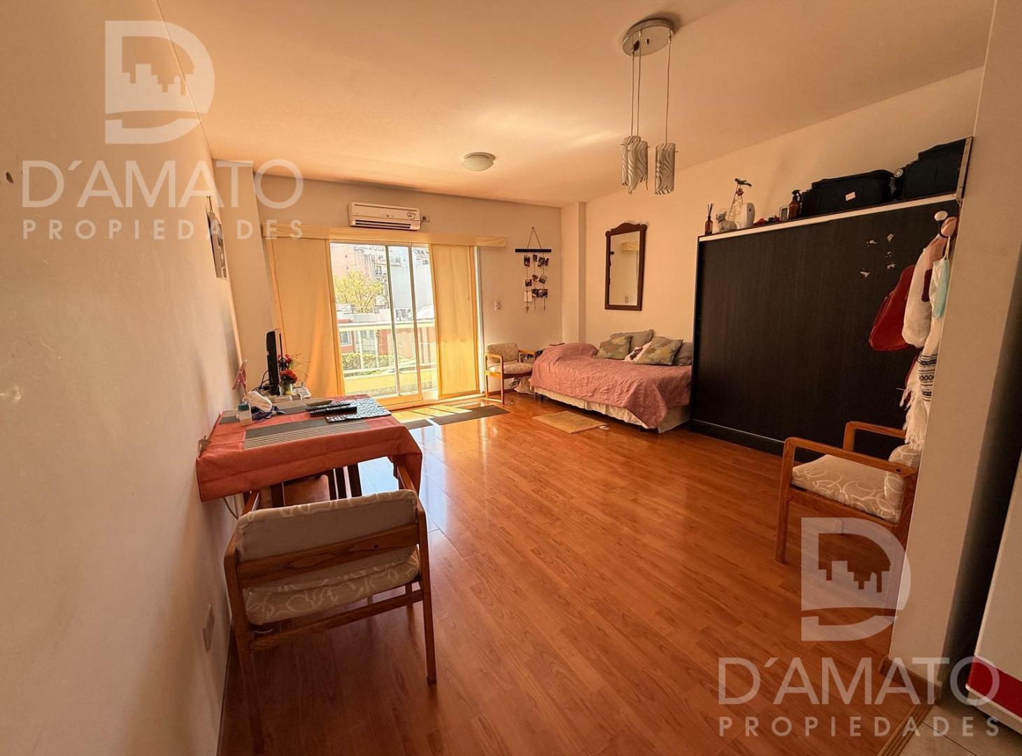 Foto de Departamento en Villa del Parque, imagen 1