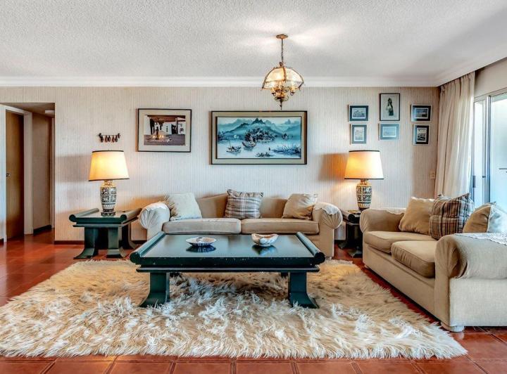 Venta apto con vista al mar 4 dormitorios 2
