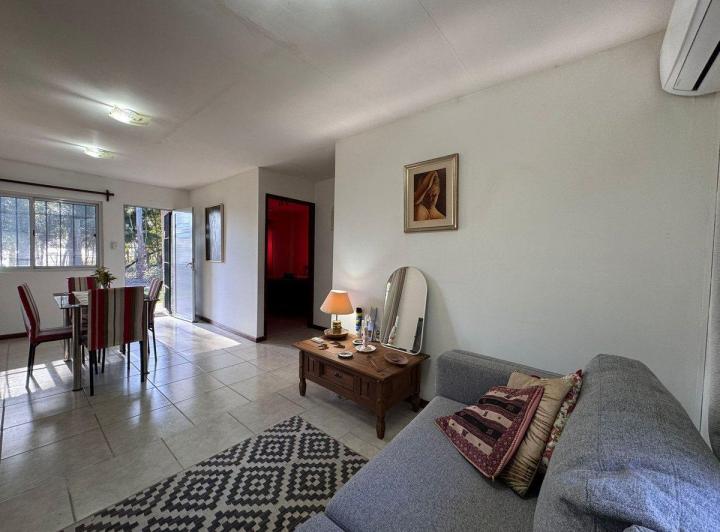 Casa en alquiler anual 2 dormitorios 4