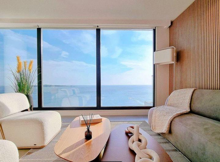 Apartamento en alquiler 3 dormitorios  Zona Mansa 5