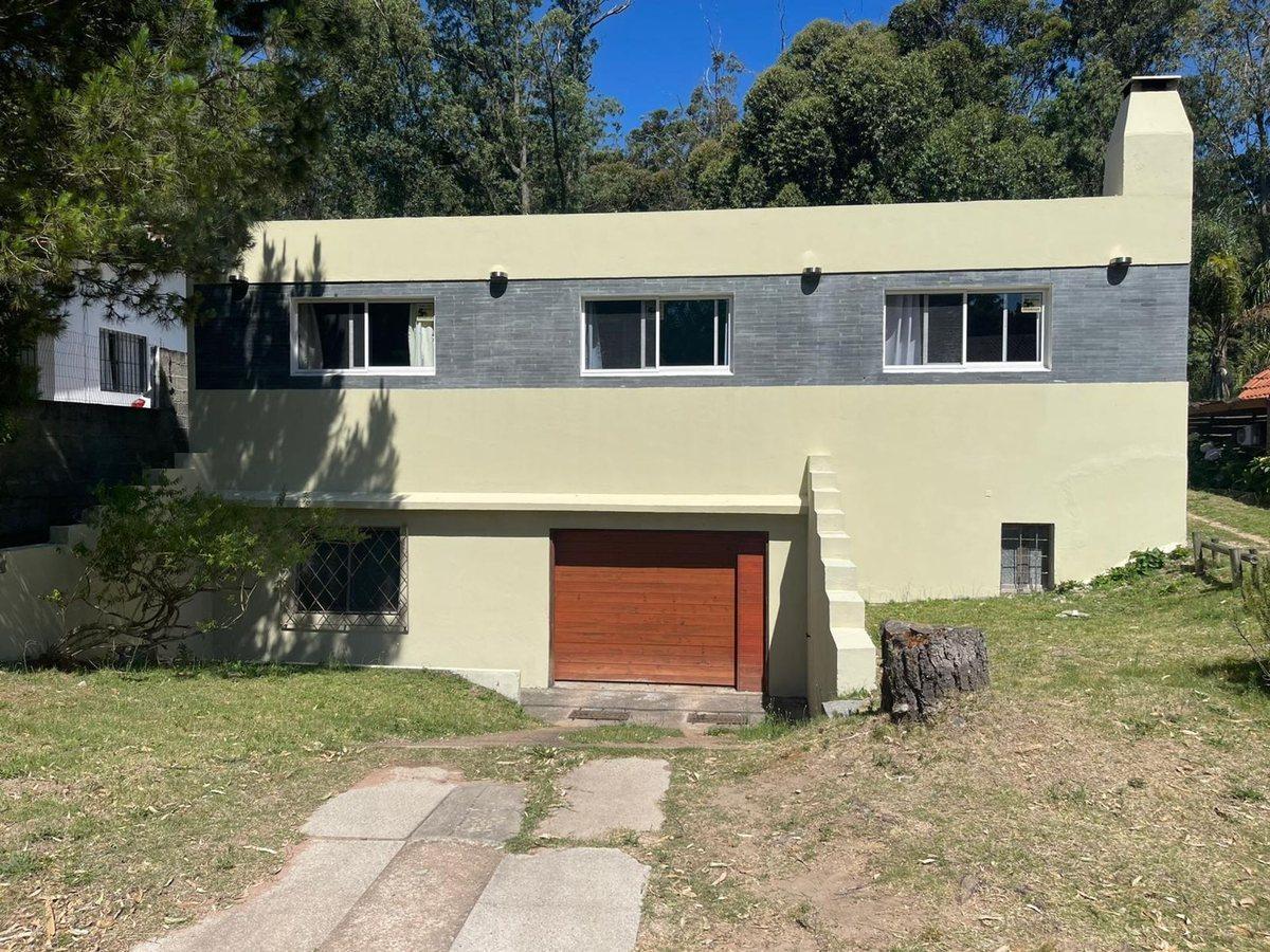 Casa en alquiler temporario en Pinares