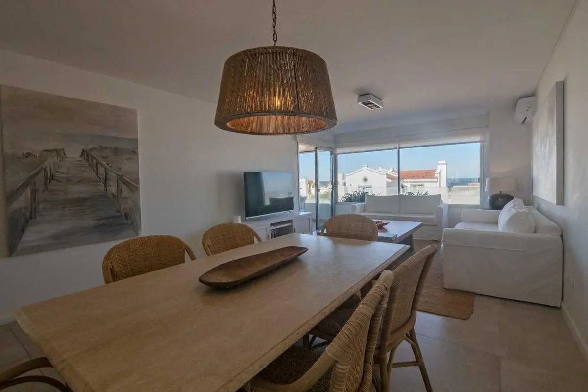 Alquiler 3 suites Pent house, mucama y piscina 5