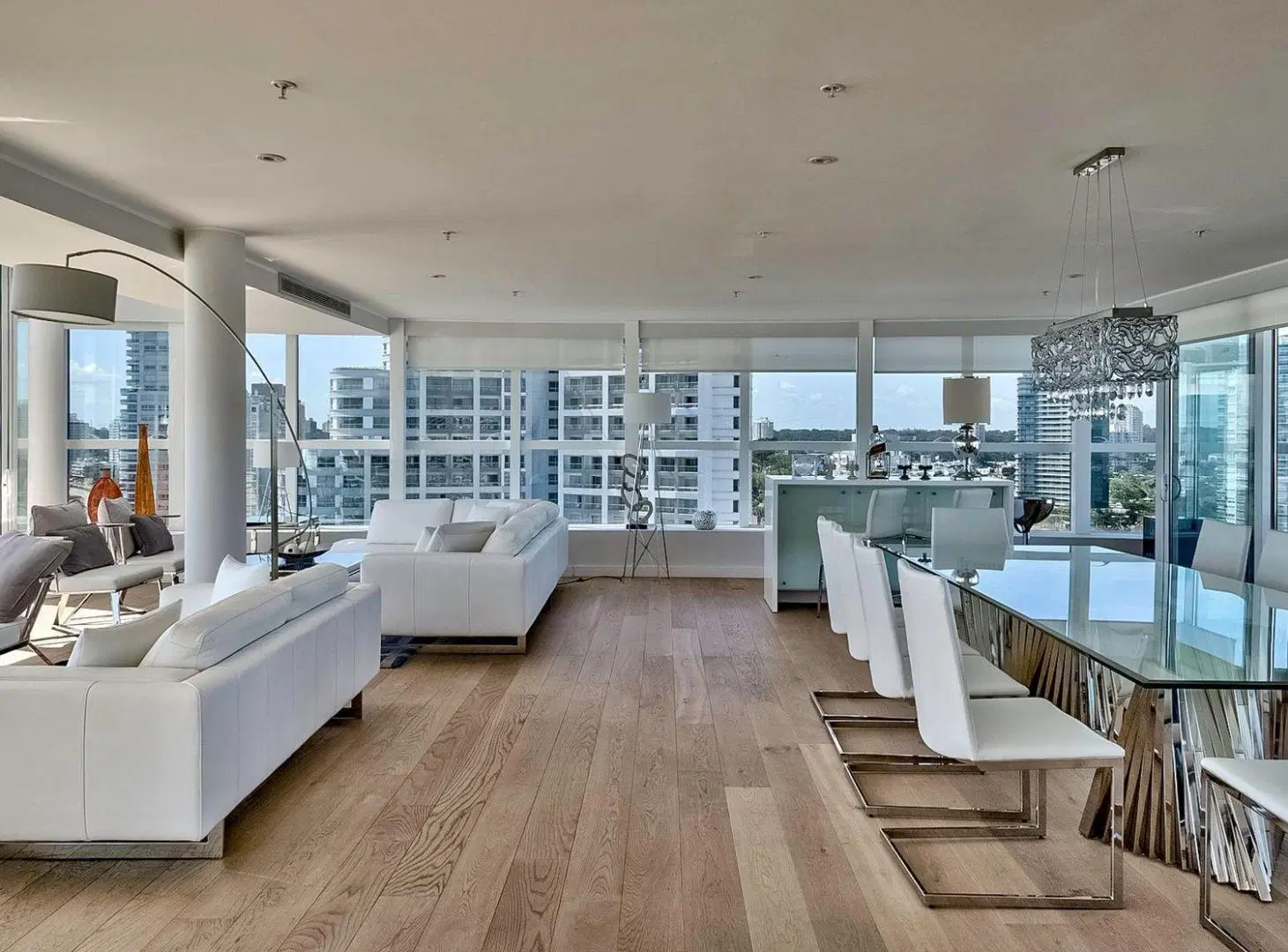 APARTAMENTO 5 DORMITORIOS EN VENTA PLAYA MANSA 4