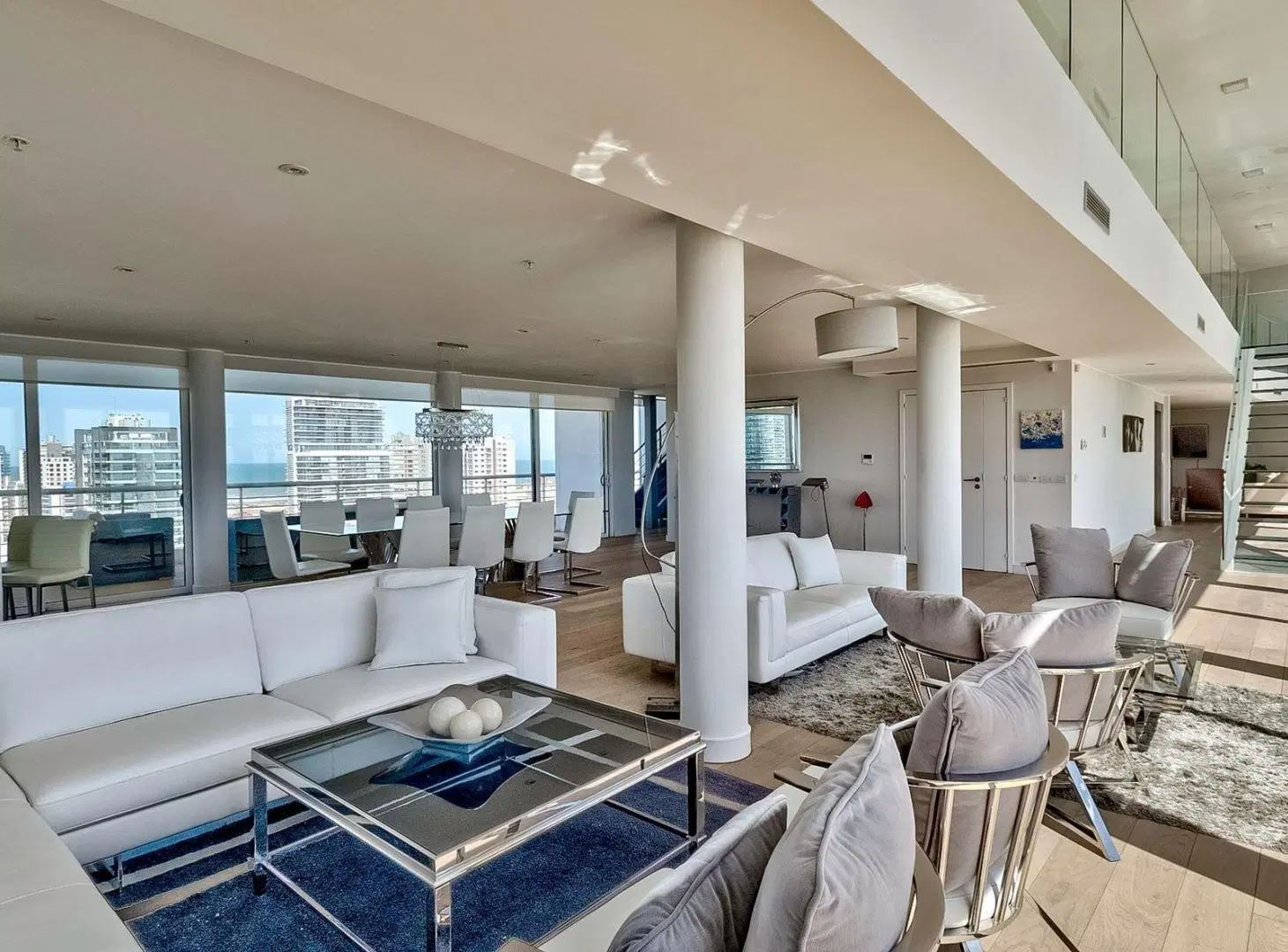 APARTAMENTO 5 DORMITORIOS EN VENTA PLAYA MANSA 2