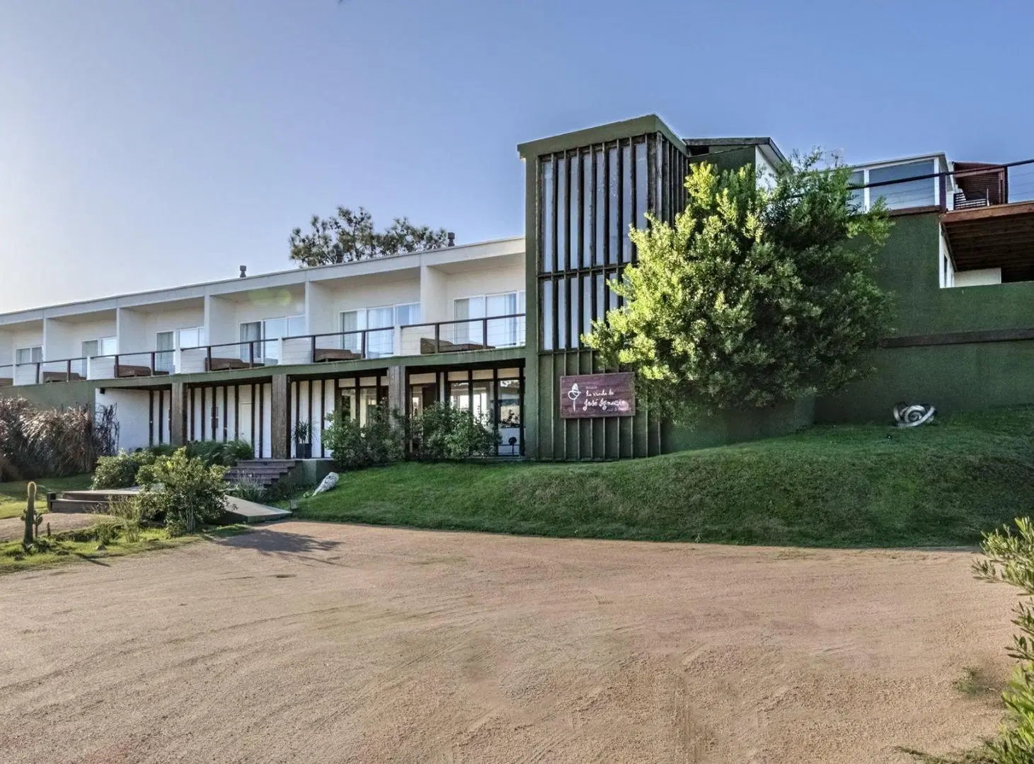 HOTEL EN VENTA EN JOSE IGNACIO 3