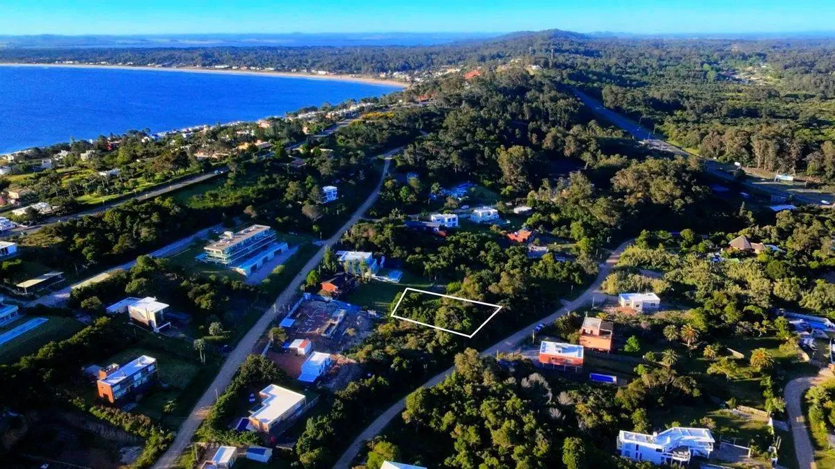 TERRENO EN VENTA LAS GRUTAS PUNTA BALLENA 1