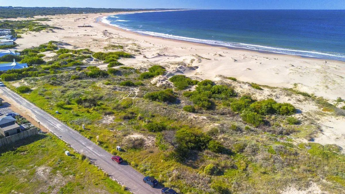 EXCLUSIVO TERRENO EN JOSE IGNACIO 5