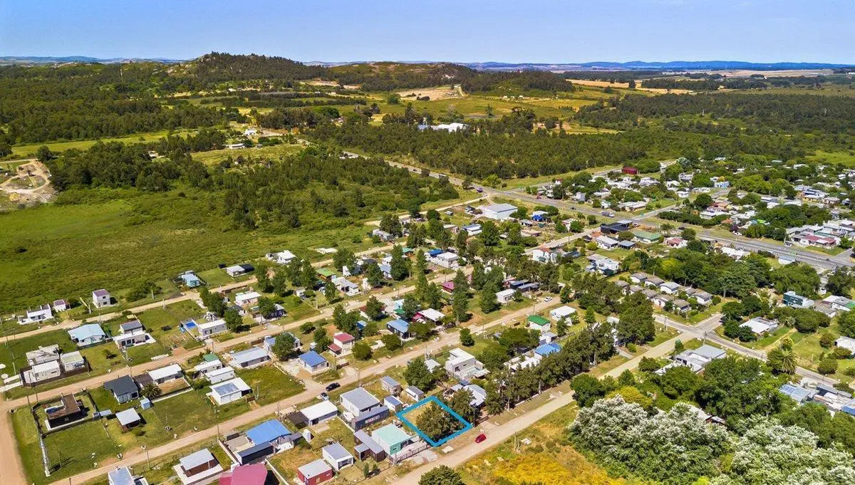 Se vende Terreno en Pueblito Obrero - Piriápolis 4