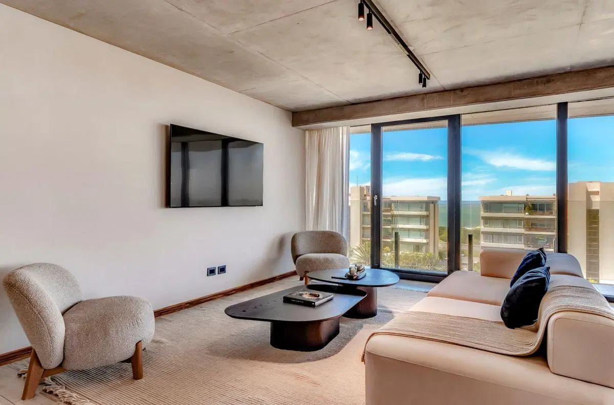 SURFSIDE VILLAGE  TRES AMB EN SUITE C/COCHERA ! 2