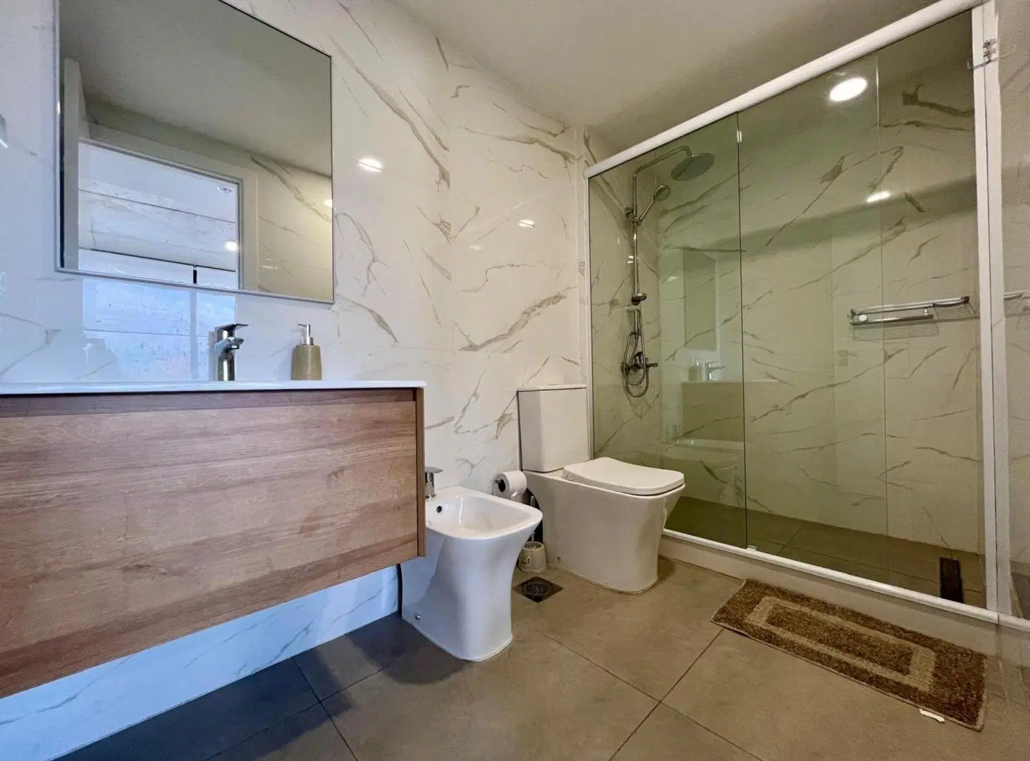 Apto en Venta a 1 cuadra de la Playa Piriápolis 4