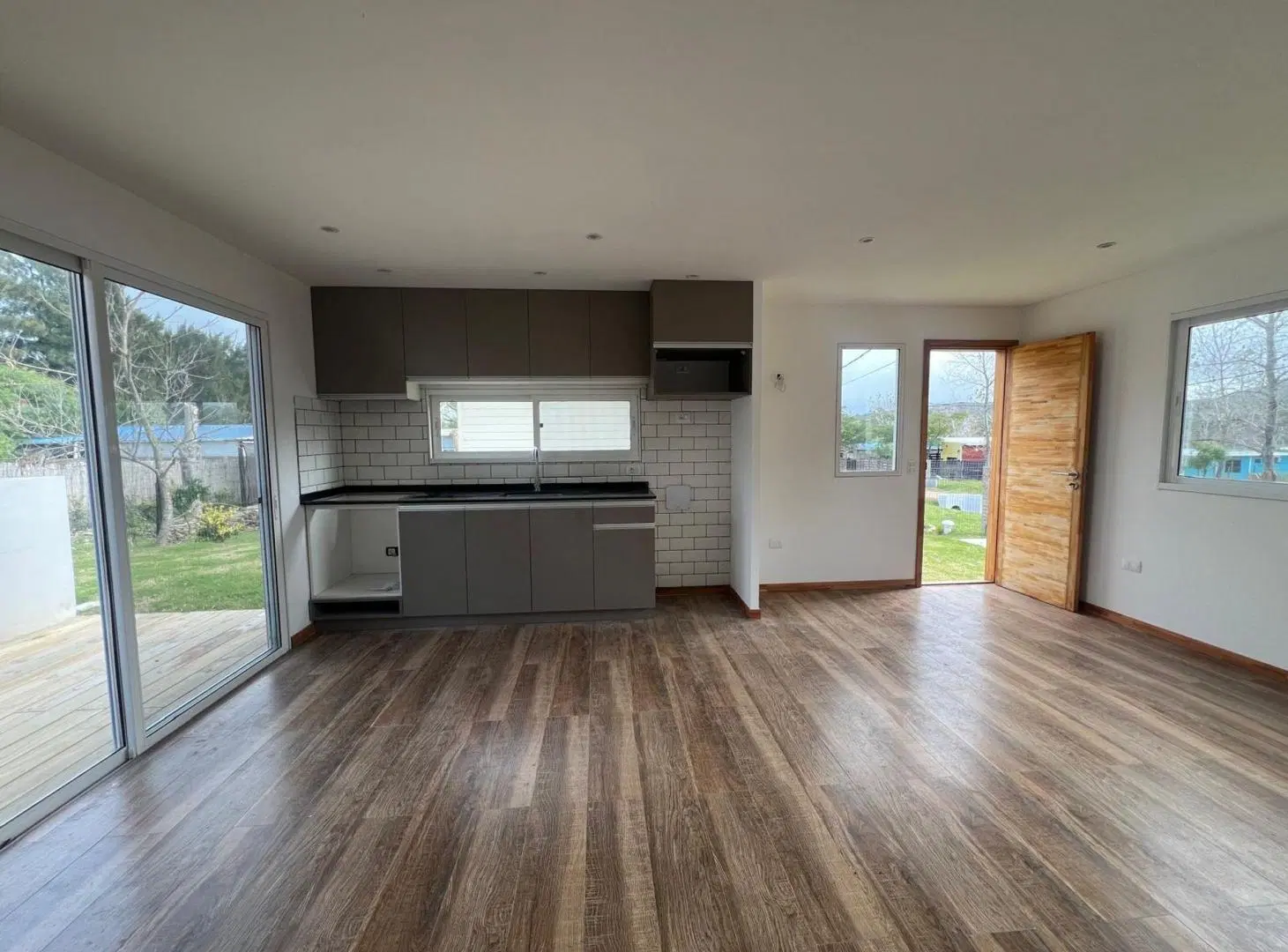 Se vende casa a estrenar 2 dormi - Tierra Calma 2