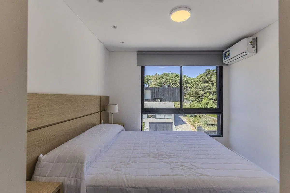 Venta casa de 3 dorm Barrio privado Club del Lago 5
