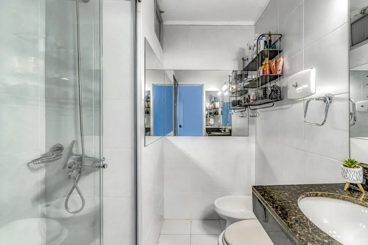 Apartamento 2 Dorm Venta Frente al Mar 2