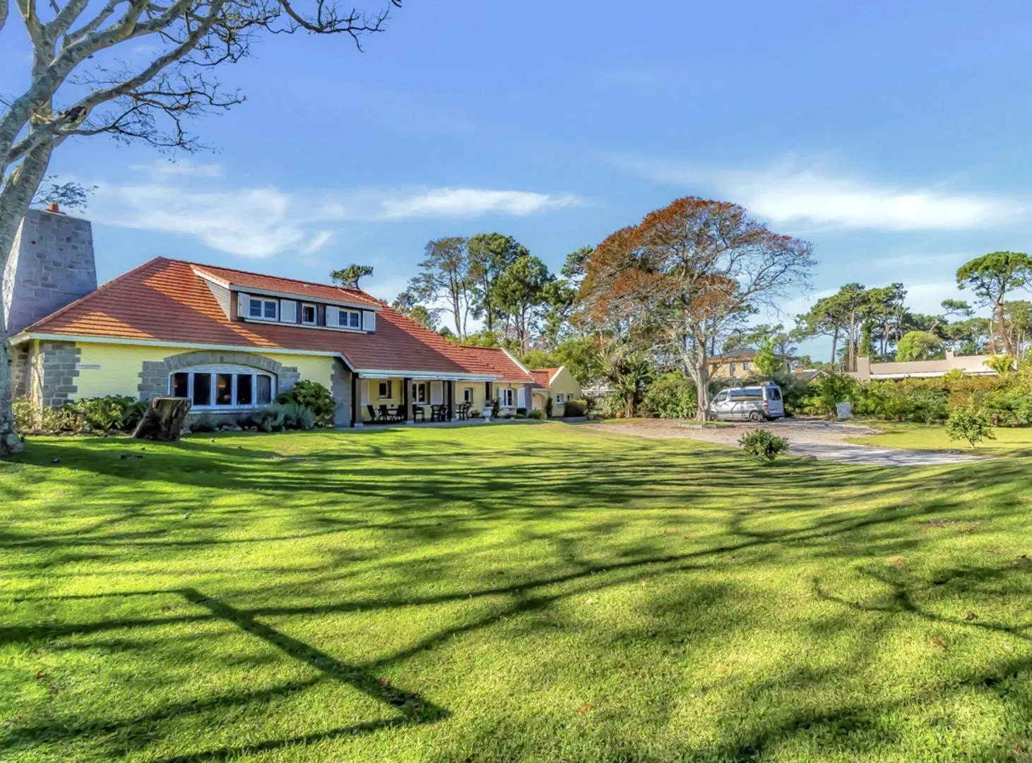 En venta casa en Punta del este Playa Mansa 3