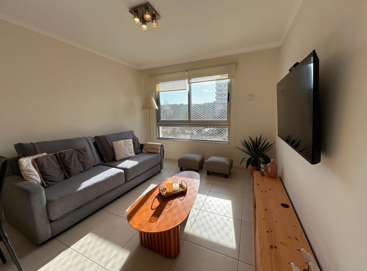 ALQUILER ANUAL 1 DORMITORIO GARAJE PUNTA DEL ESTE
