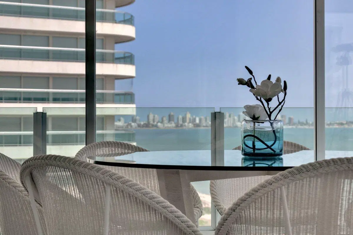 Alquiler apartamento de 3 dormitorios en Punta 3