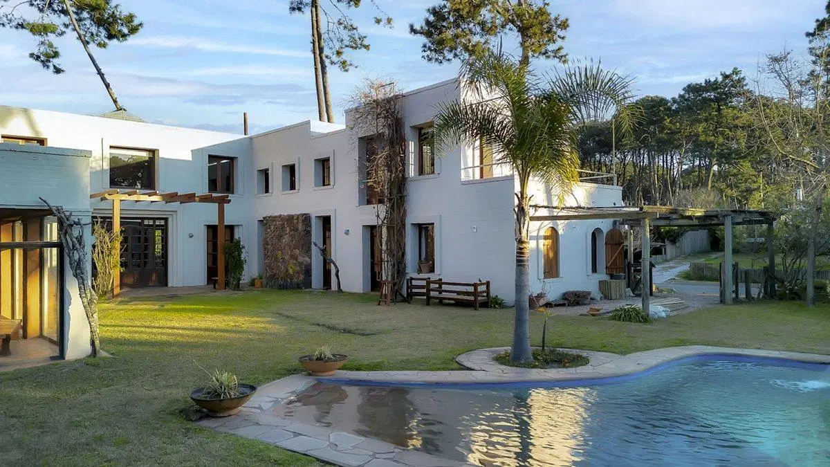 CASA EN ALQUILER DE TEMPORADA LA ARBOLADA 2