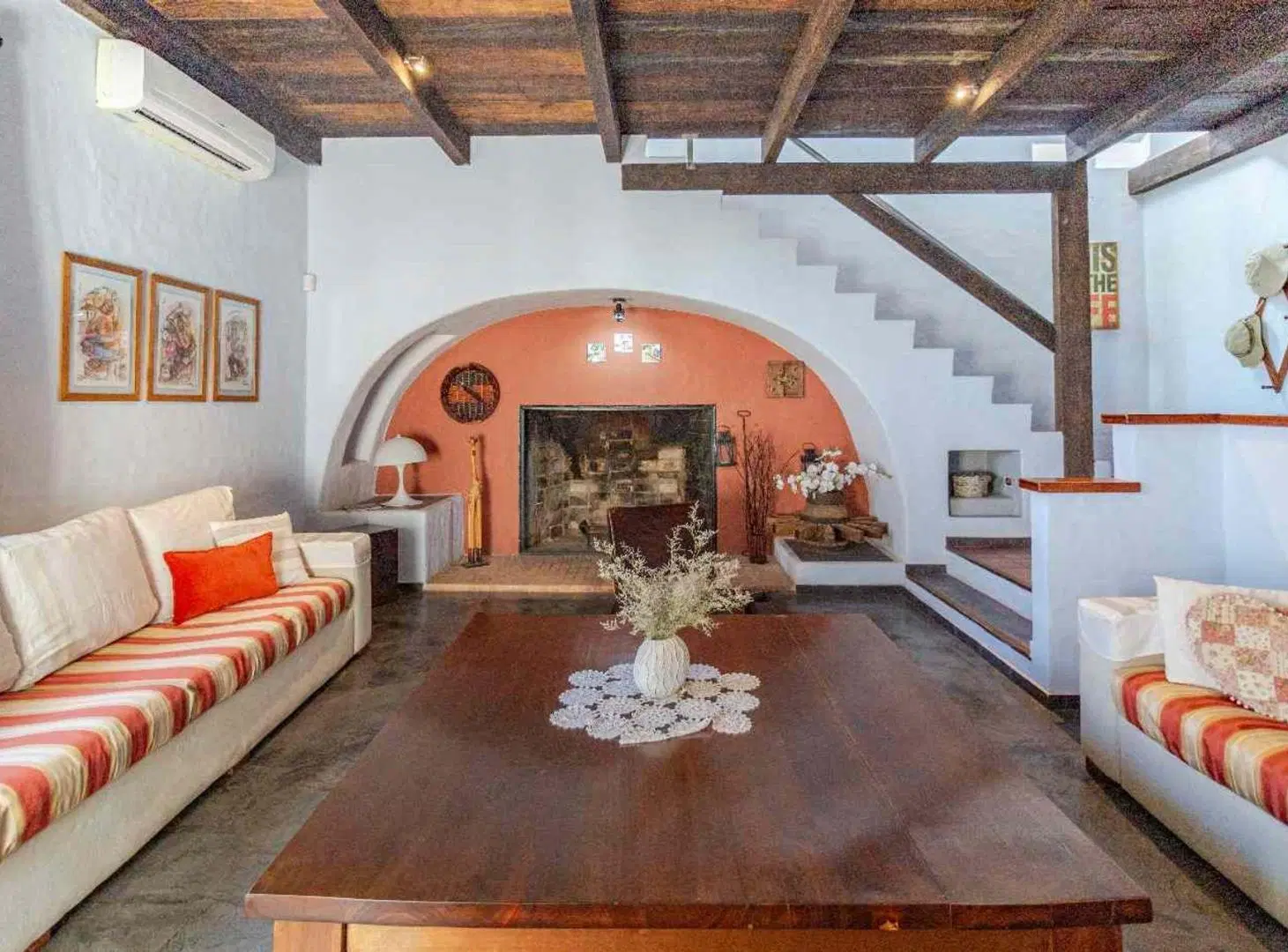 CASA EN VENTA CON VISTA AL MAR EN BELLA VISTA 4