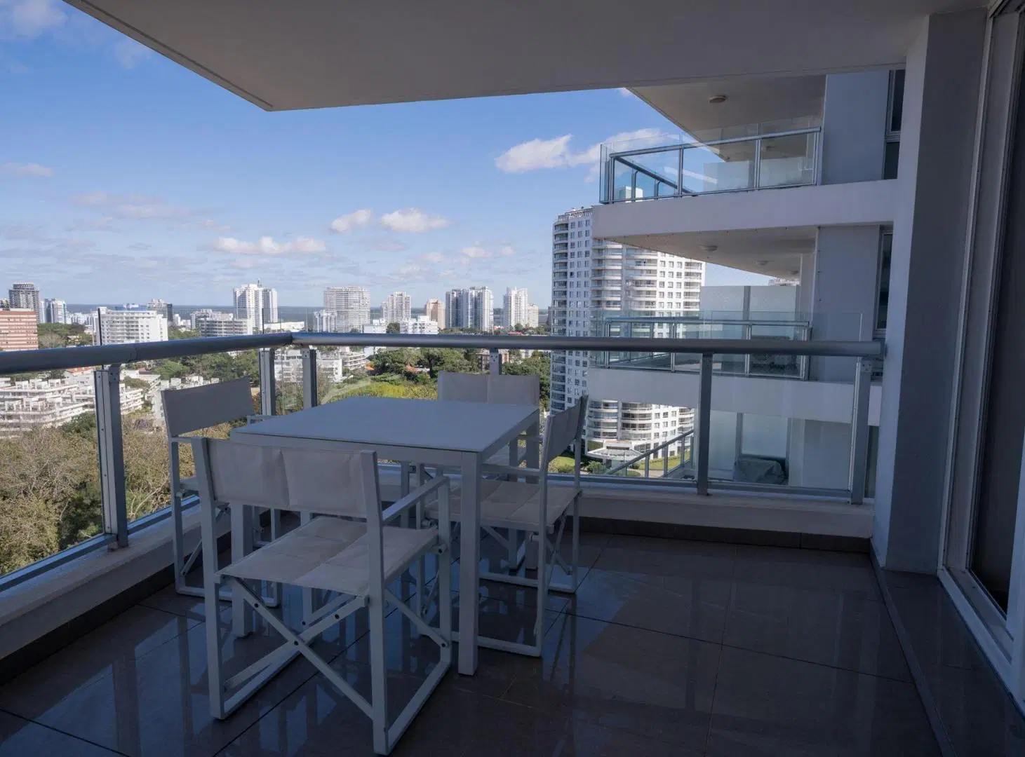 Apartamento 3 dormitorios Torre One Punta Del Este 3