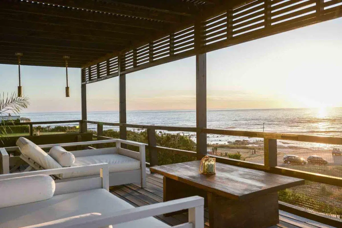 CASA EN ALQUILER FRENTE AL MAR EN JOSE IGNACIO 4