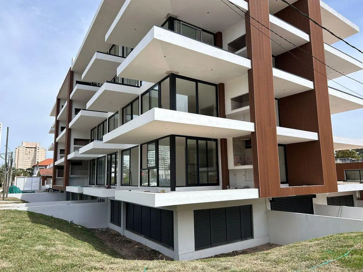 VENTA APARTAMENTO 2 DORMITORIOS PUNTA DEL ESTE 1