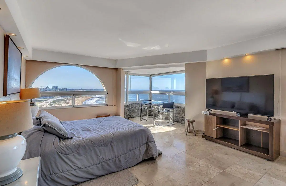 Apartamento 4 dormitorios en venta reciclado 3