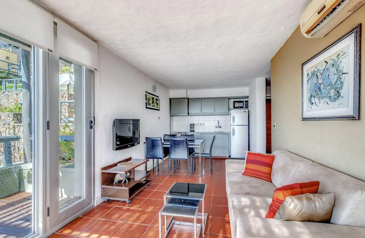 VENTA DEPARTAMENTO 3 DORMITORIOS PIRIAPOLIS 3