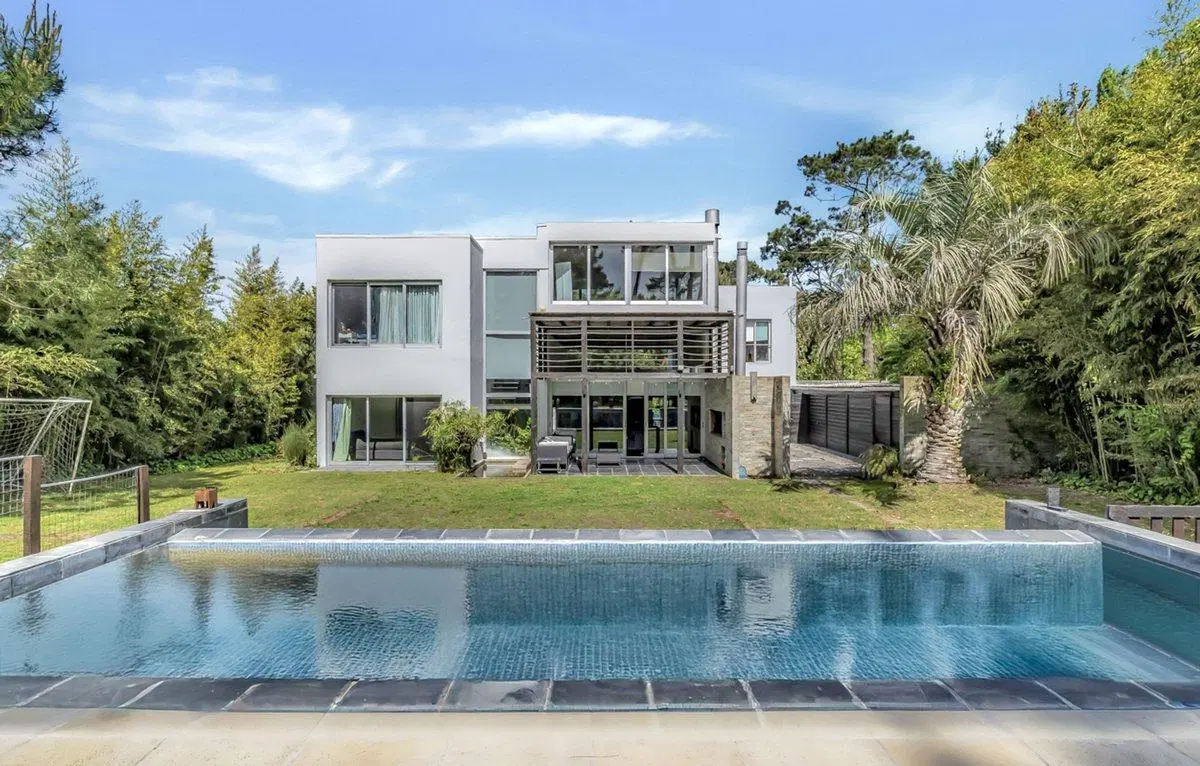 Casa de 5 dormitorios en venta Punta del Este 4