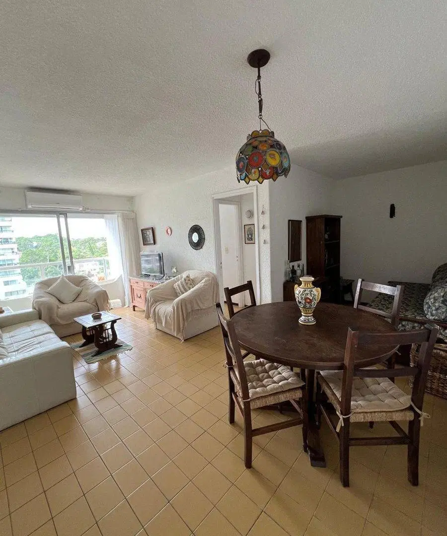 DEPARTAMENTO ALQUILER ANUAL CON BALCON, 2
