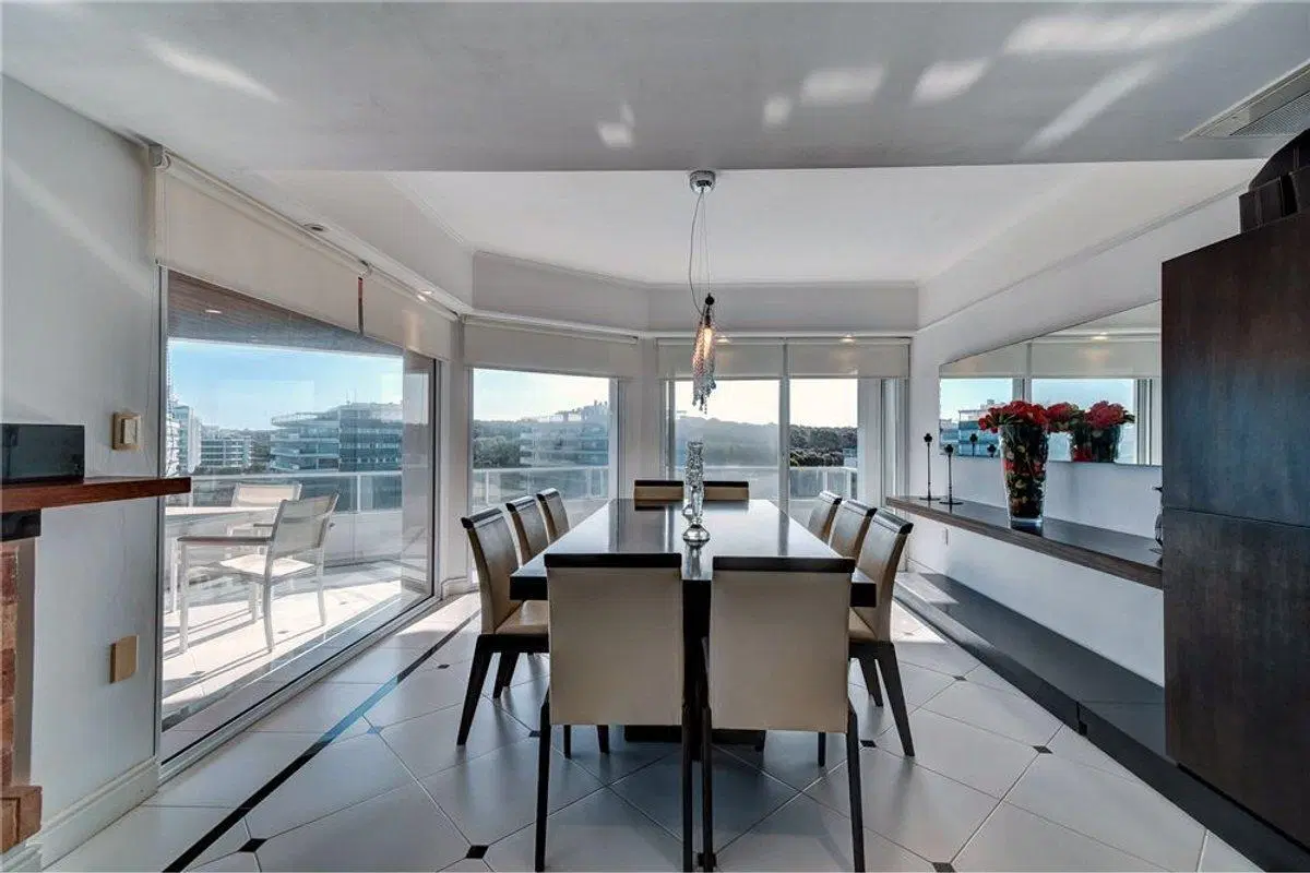 APARTAMENTO PENTHOUSE EN VENTA FRENTE AL MAR +LOFT 3