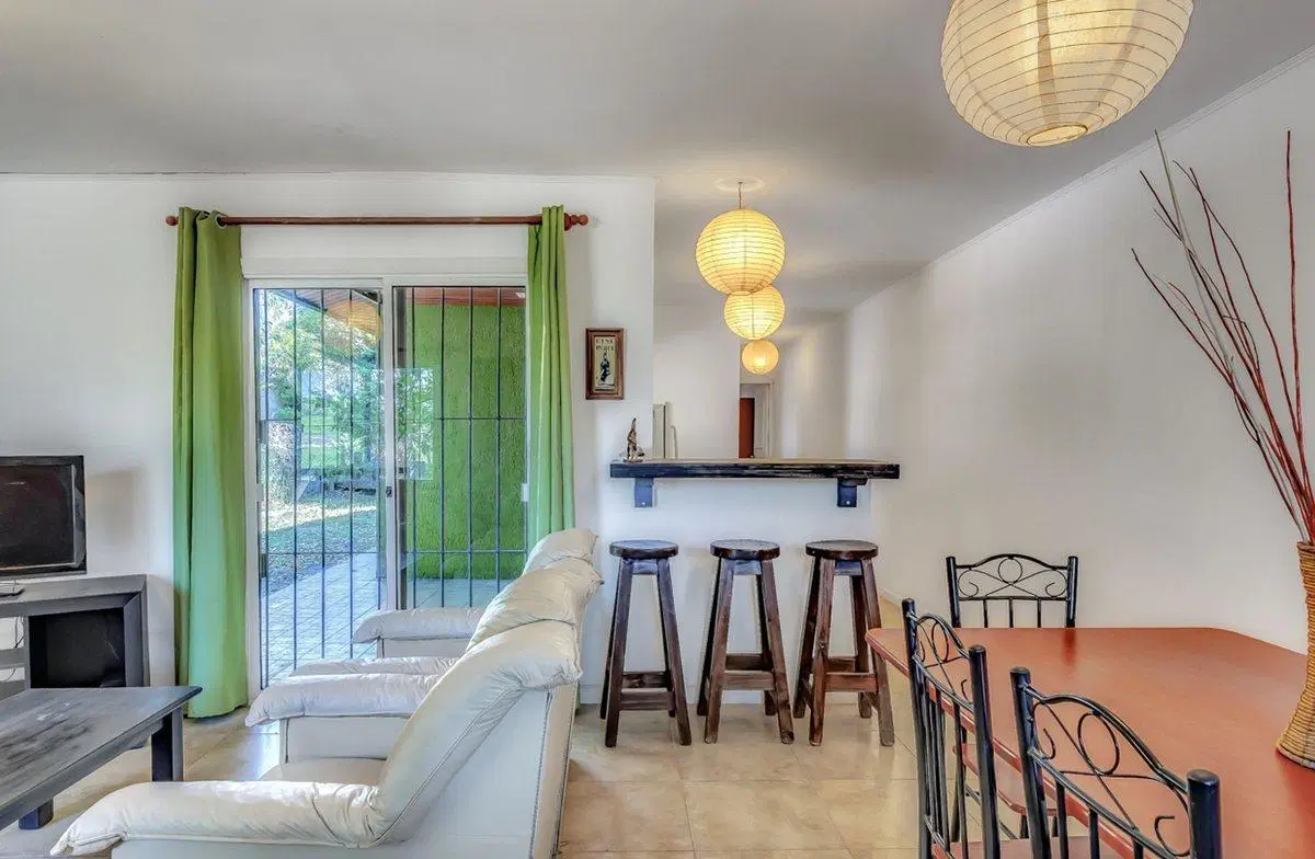 Se venden 2 casas en mismo padrón, Playa Verde 2