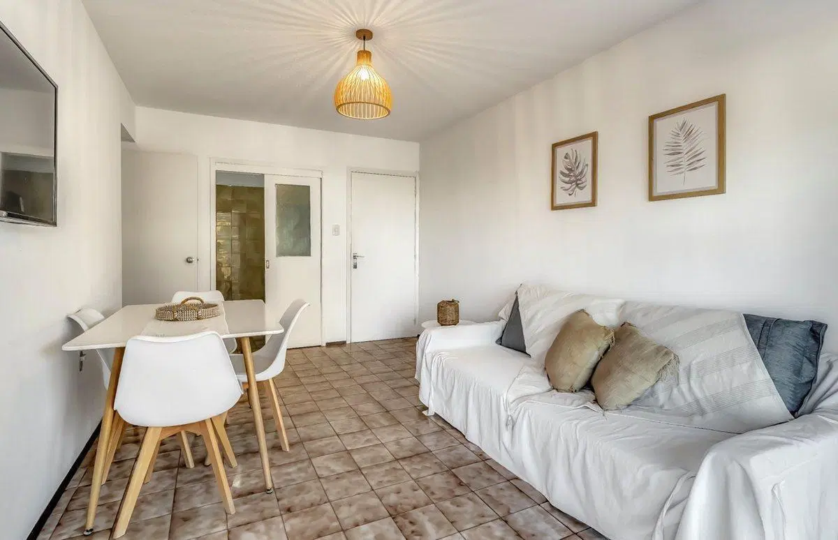 VENTA APARTAMENTO 2 DORMITORIOS PISCINA PENINSULA 4