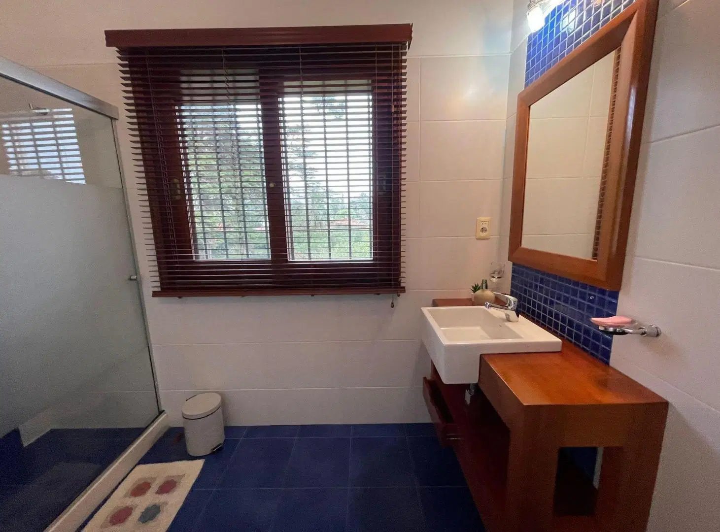 Casa con piscina en alquiler de temporada 5
