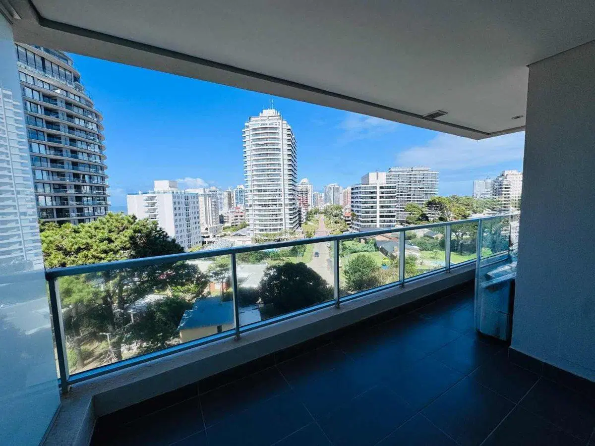 Depto 2 dorm alquiler Invernal en Punta del Este 2