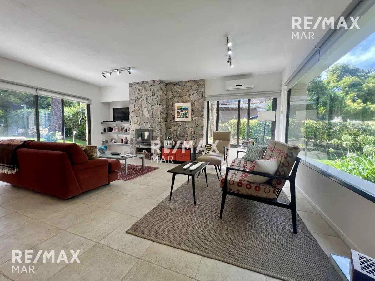 Venta Casa 3 Suites y servicio en Boulevard Park 8
