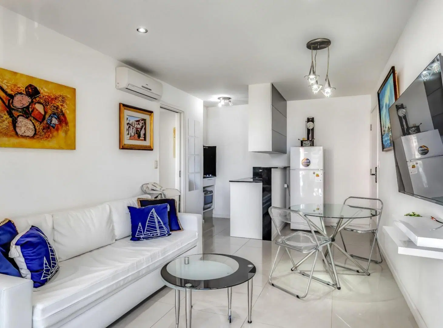 DEPARTAMENTO ESQUINERO UN DOMITORIO A LA VENTA 4