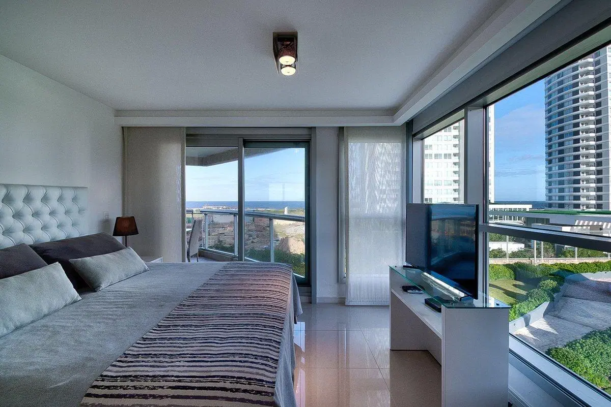 Departamento venta 4 dorm Look Brava 8