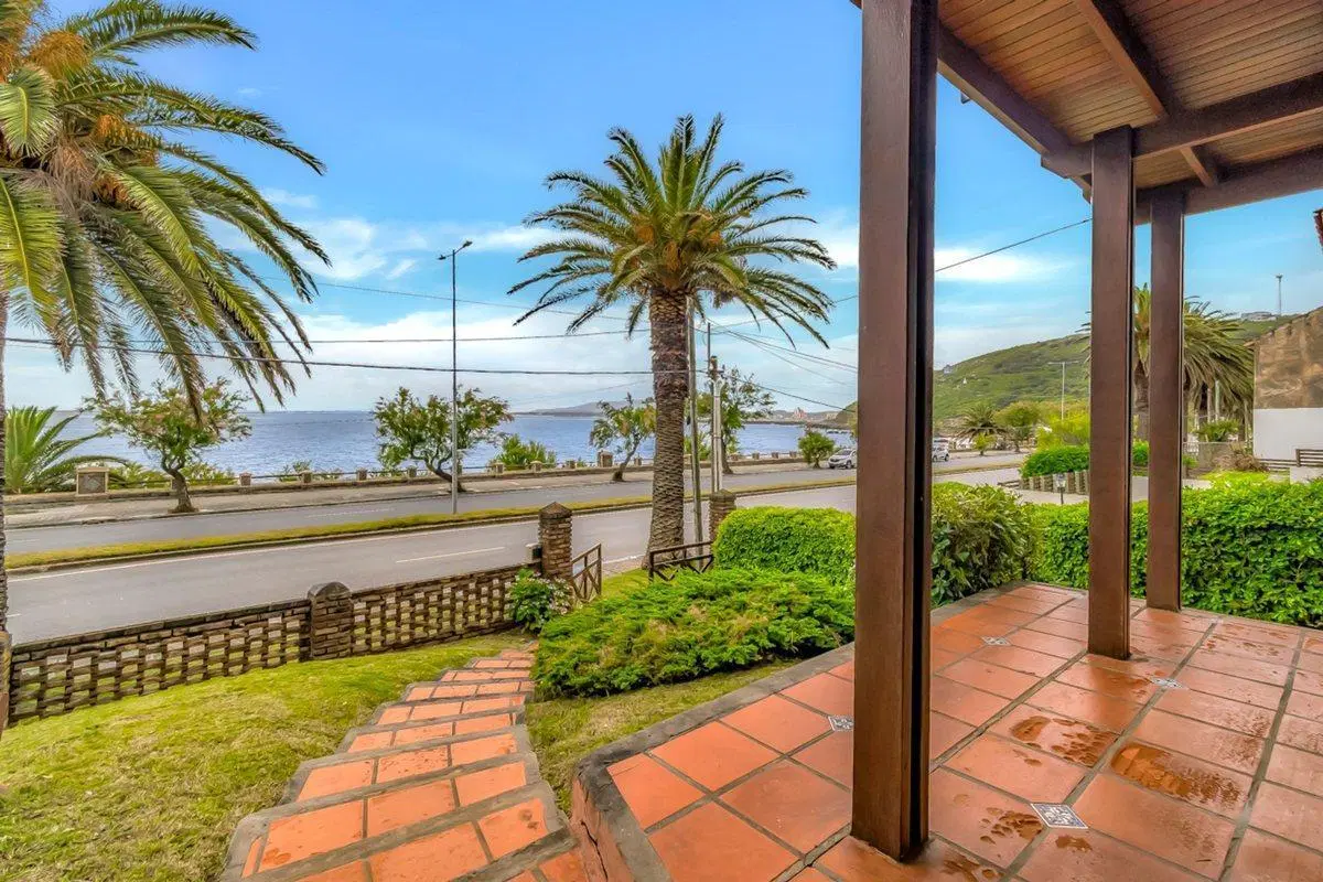 Venta Casa de 3 dorm. Frente al Mar Piriápolis! 2