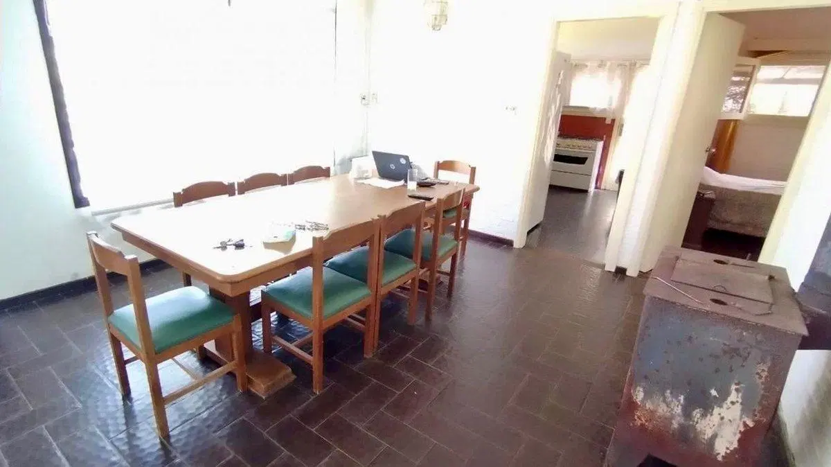 Casa de 4 dormitorios en alquiler anual en Pinares 5